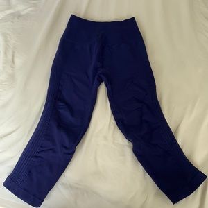 Lululemon Seamless Capris